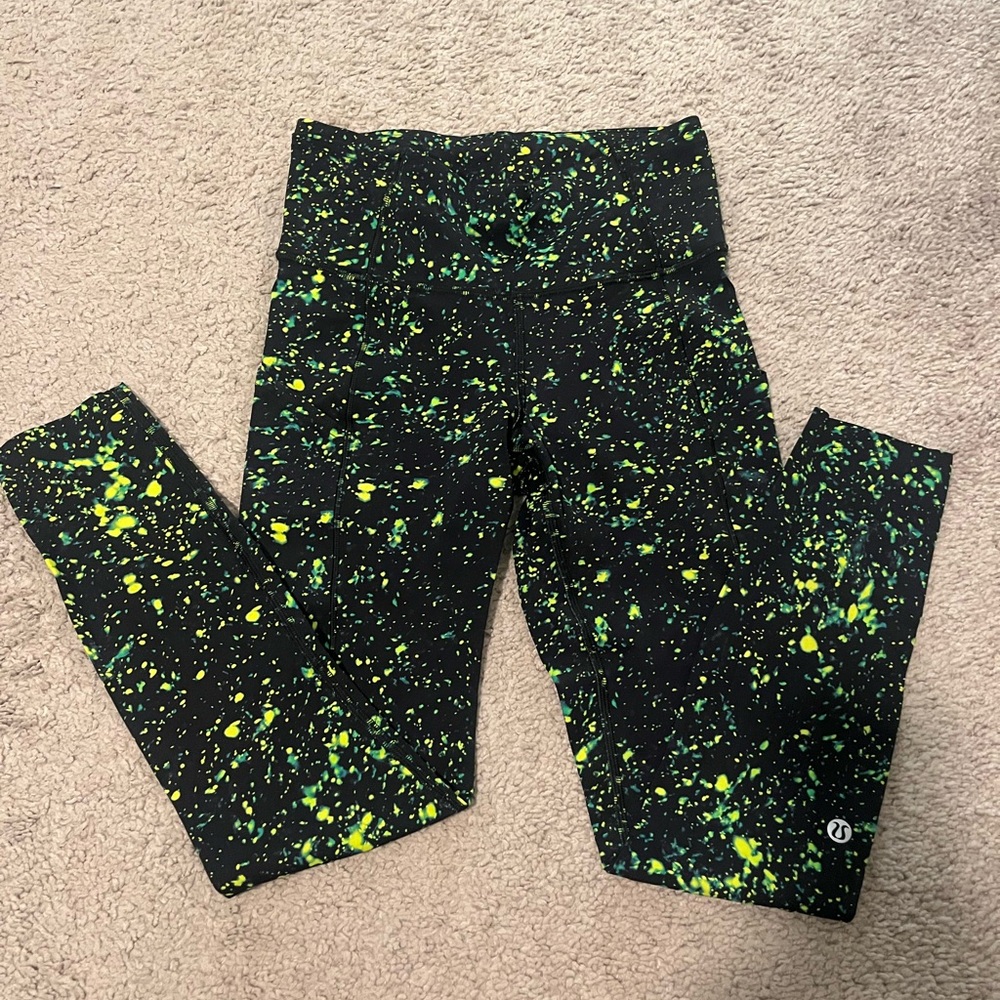 lululemon athletica Black and Green Speckled Leggings